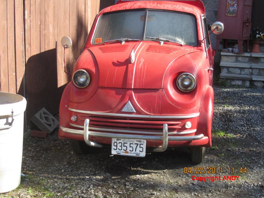 LLOYD Cars The English Home Page